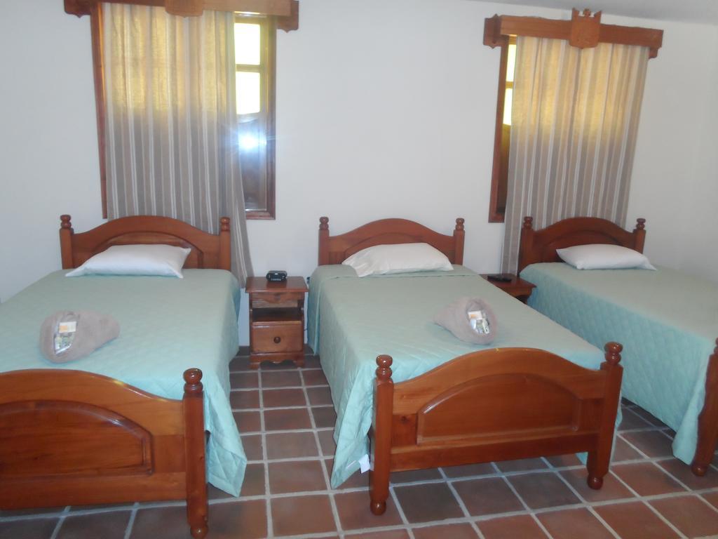 Hotel Gran Plaza Euromaya Antigua Szoba fotó