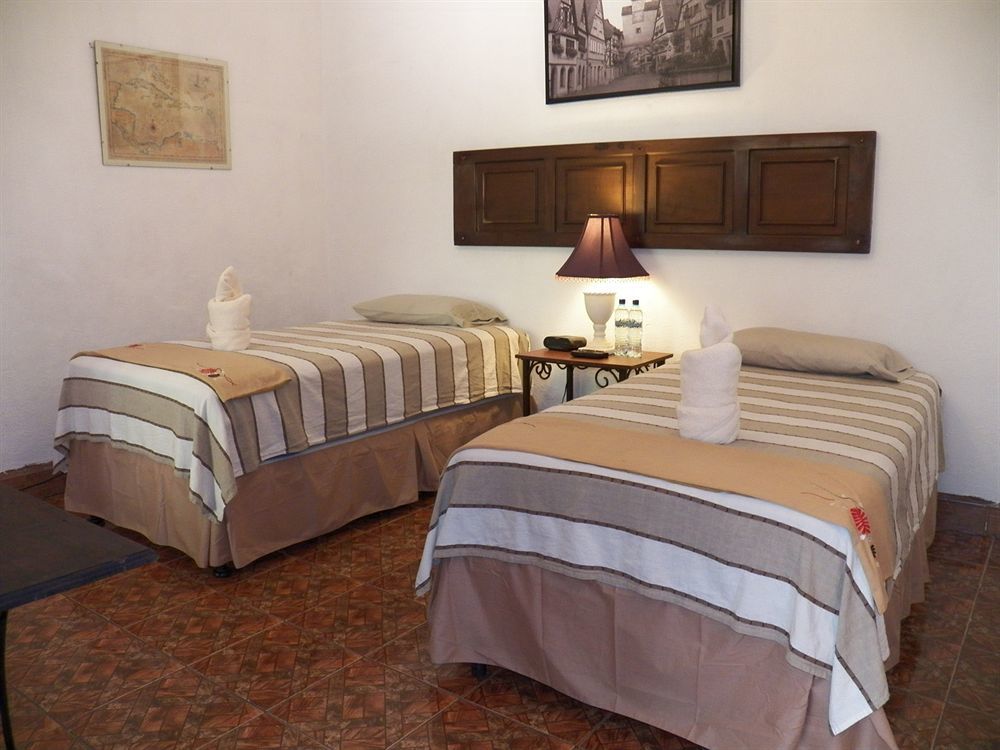 Hotel Gran Plaza Euromaya Antigua Kültér fotó